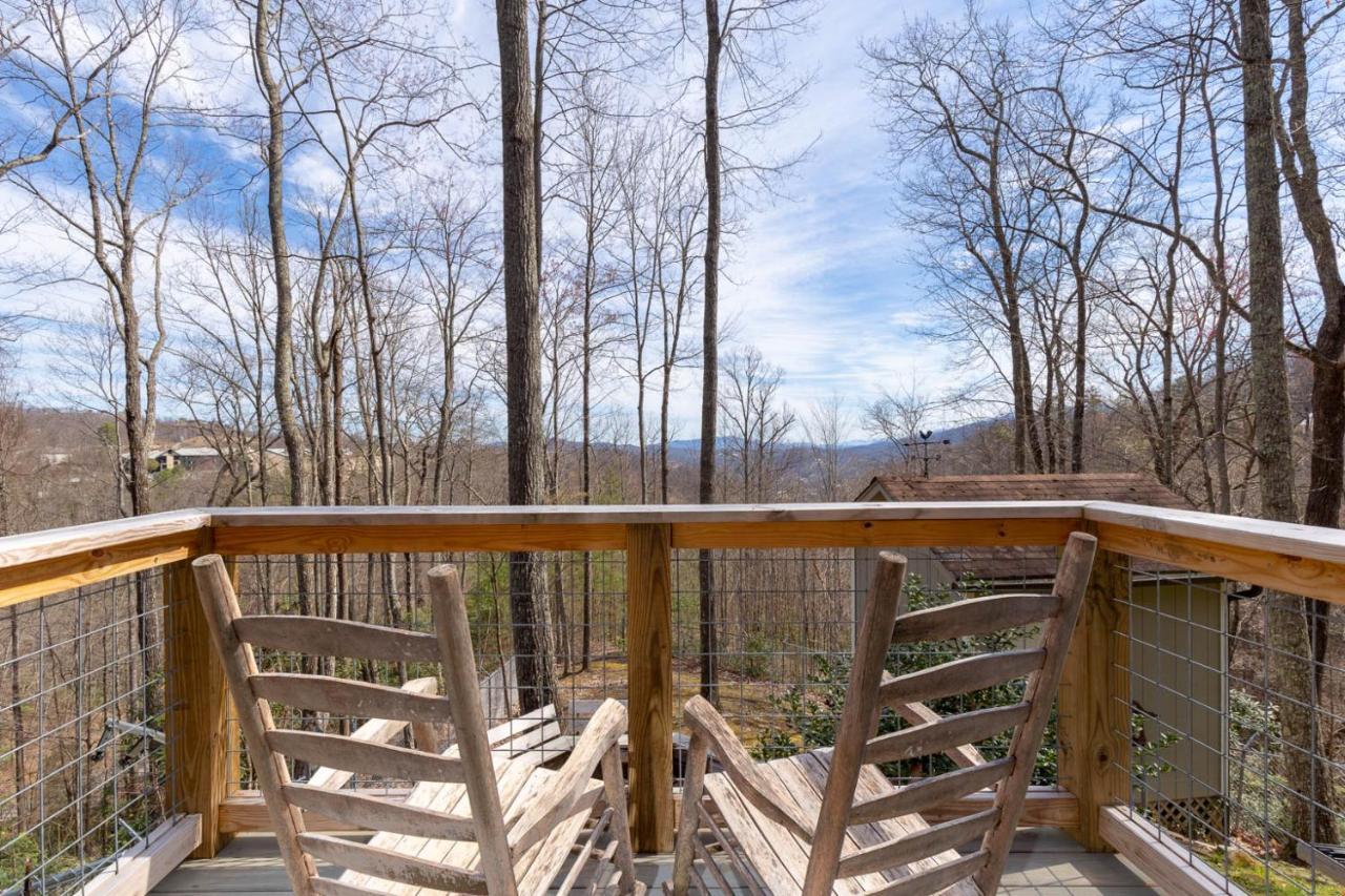 Bear View Chalet, 3 Bedroom, Pool, Pets, Arcades, Wifi, Hot Tub, Sleeps 12 Gatlinburg Ngoại thất bức ảnh